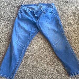 Old Navy Womes’s Relaxed Blue Denim Jeans
